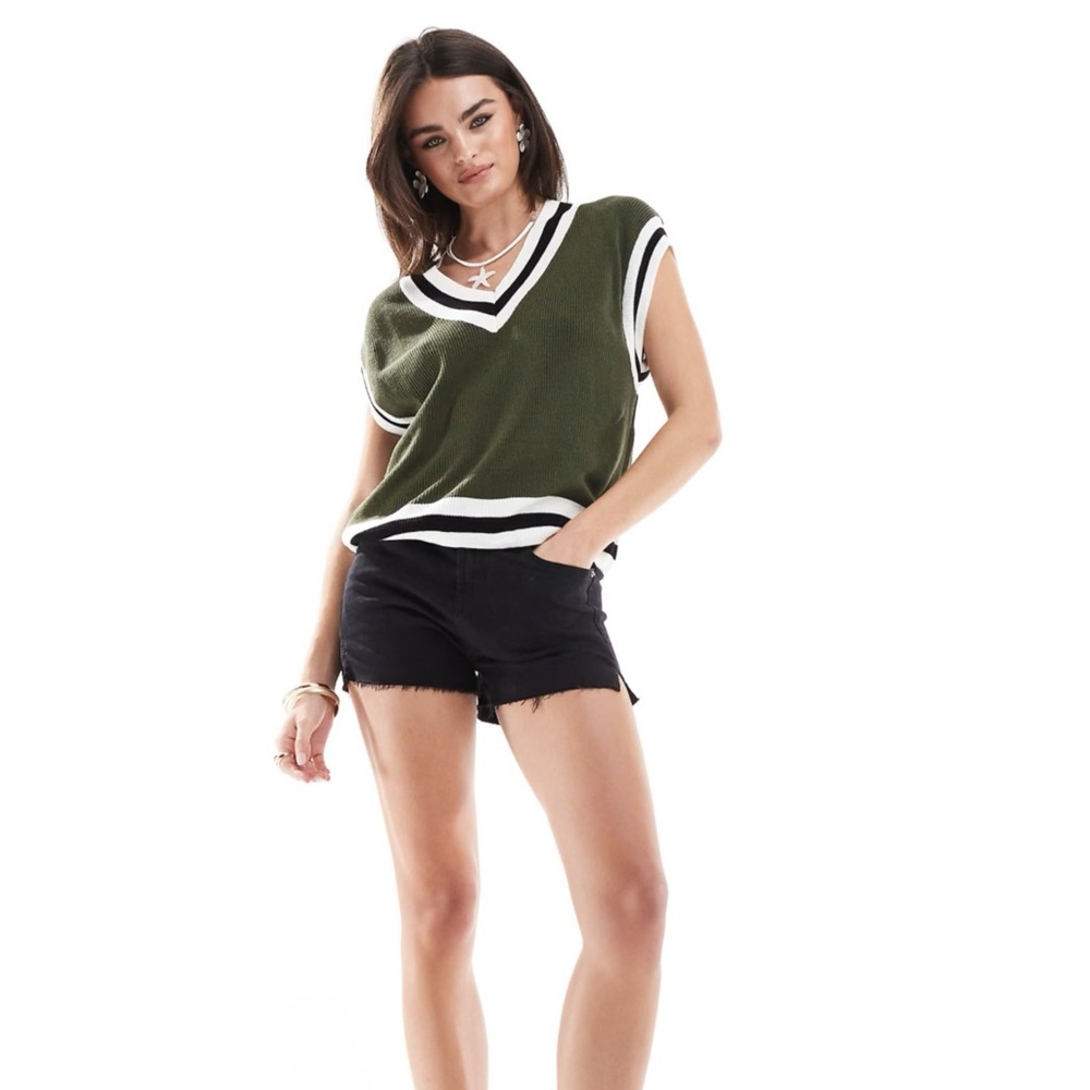 Mango Contrast V-neck gilet women’s small